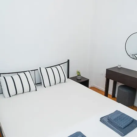 Agias Sofias Promenade Апартаменты *