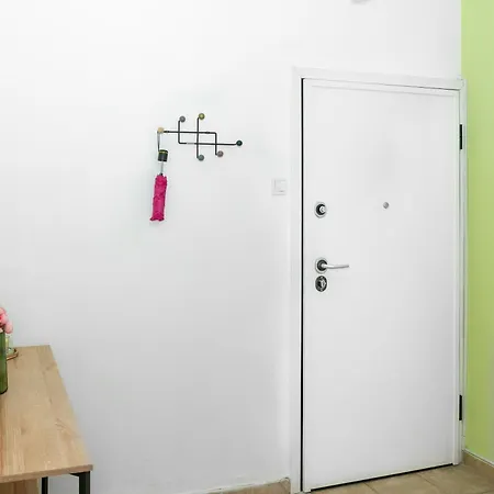 Agias Sofias Promenade Апартаменты *