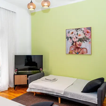 Agias Sofias Promenade Апартаменты Салоники
